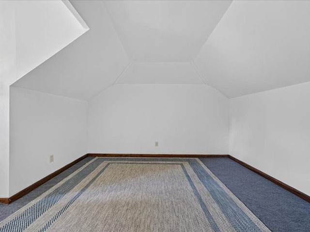 29-213 Main St-29