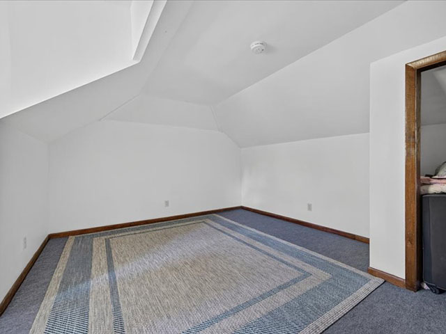 30-213 Main St-30