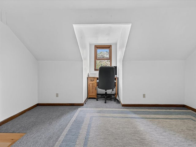 31-213 Main St-31