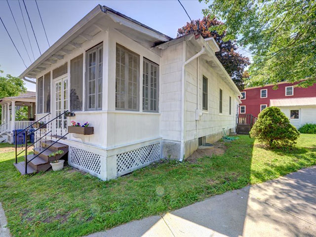 35-213 Main St-35