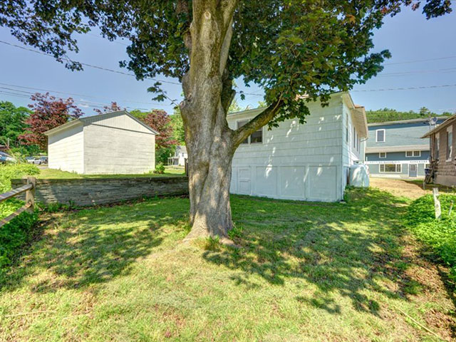 38-213 Main St-38
