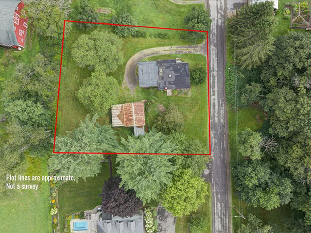 02-135 Schoolhouse Rd-100