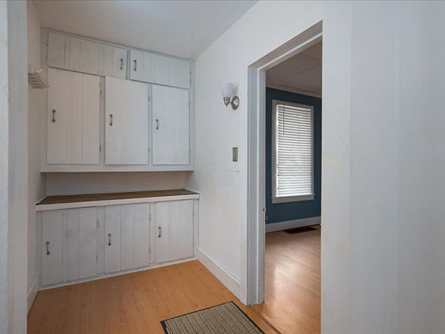 04-135 Schoolhouse Rd-01