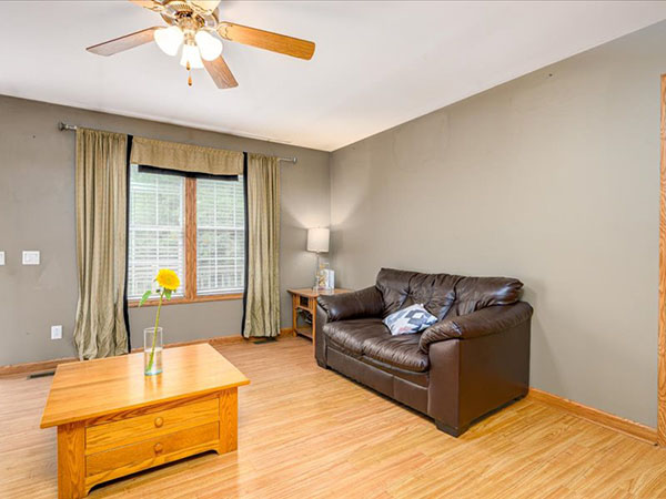 10-3380 Co Rd 11-10