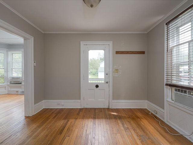 18-135 Schoolhouse Rd-15