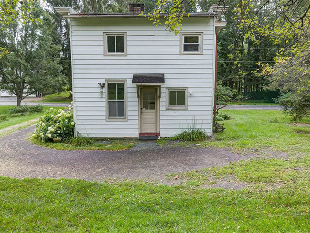 39-135 Schoolhouse Rd-111