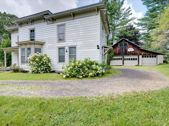 42-135 Schoolhouse Rd-114