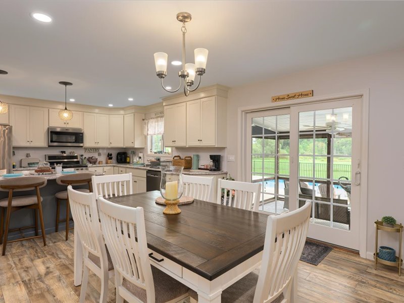 04-670 Glimmerglen Rd-04