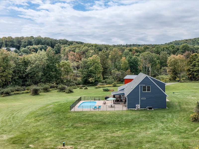 44-670 Glimmerglen Rd-44